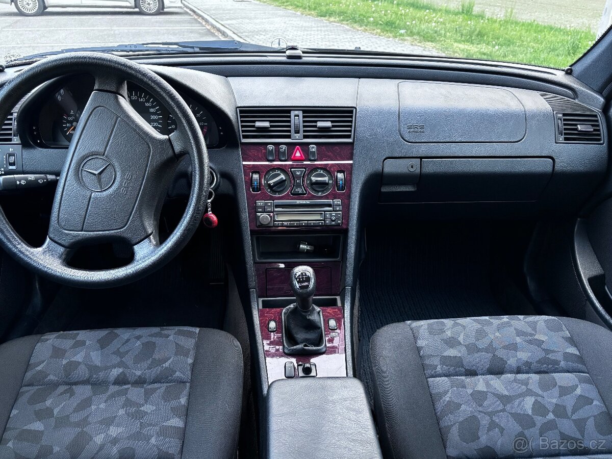 Prodám krásný Mercedes w202 - 3