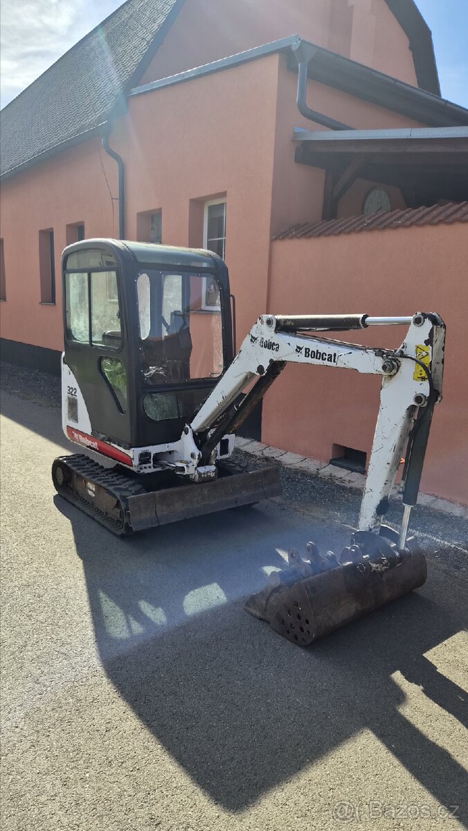 PRODÁM MINIBAGR BOBCAT 322 R.V 2004 - 3
