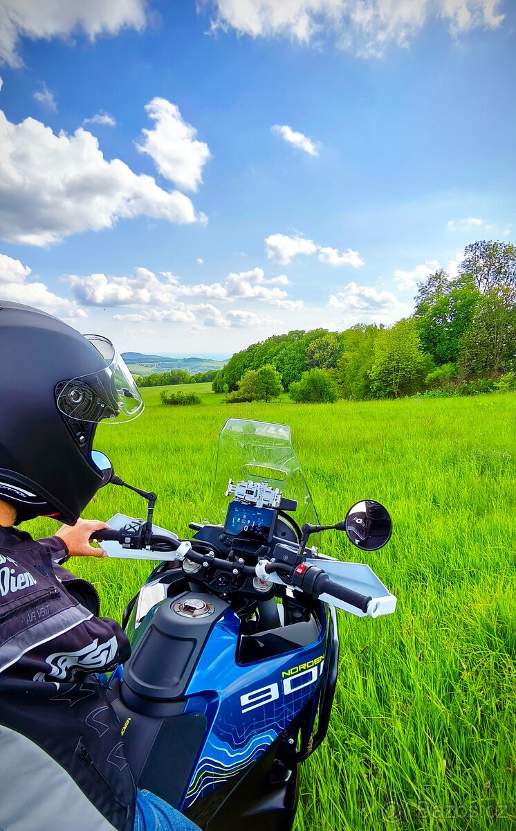 Husqvarna 901 norden expedition