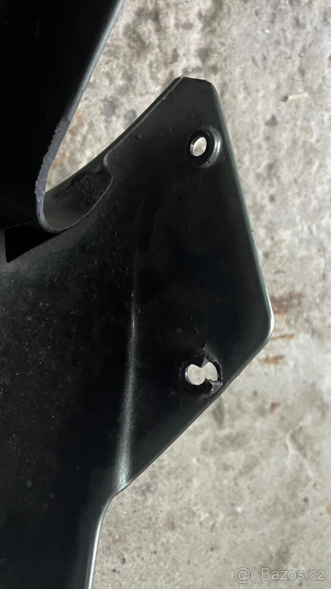 Aprilia Atlantic 250 blatník - 3