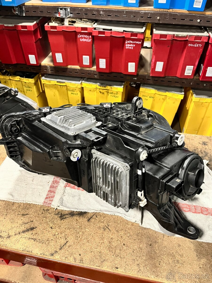 Mercedes GLE 2020 led světlo - 3