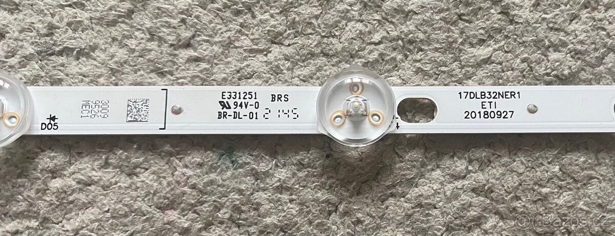 Televize JVC LT-32VF52L náhradní díly - 3