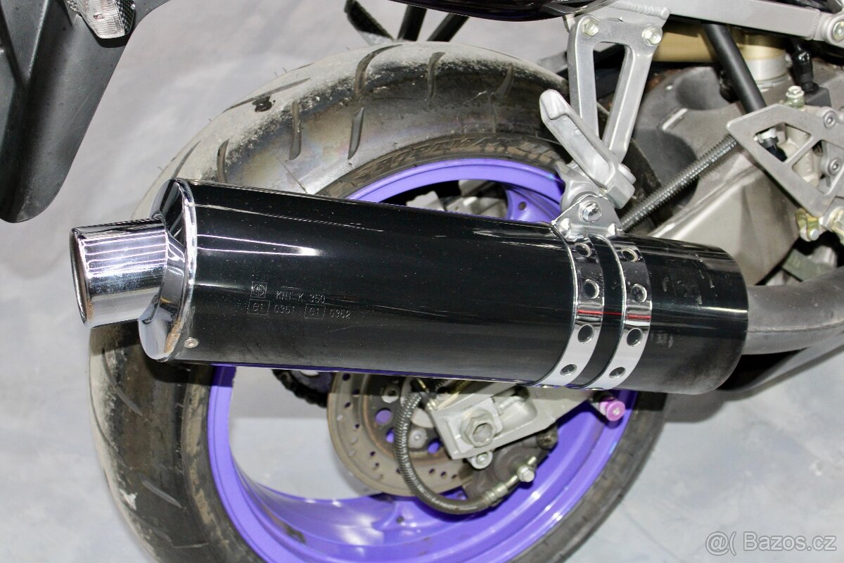 Kawasaki Ninja ZX-7R - 3