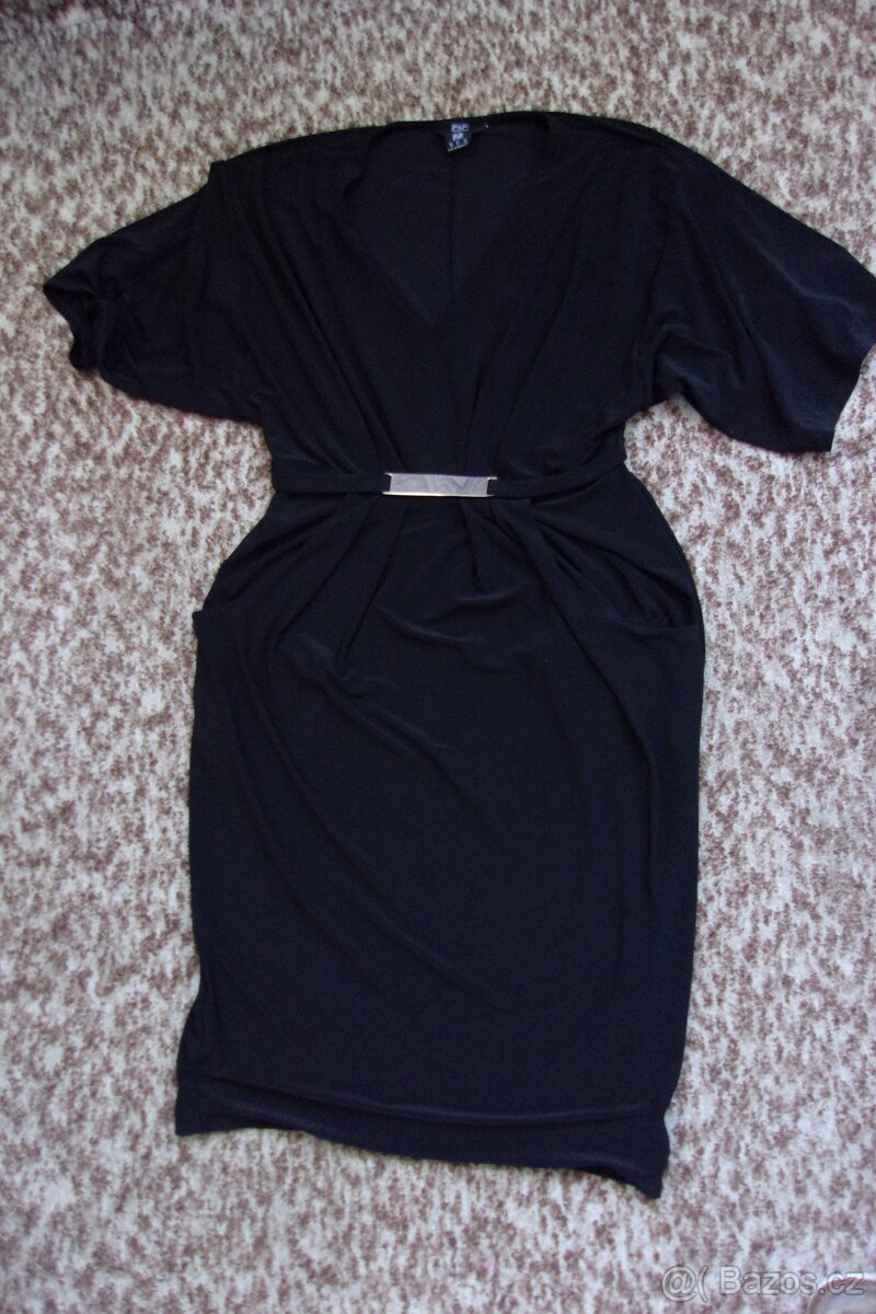 4 x různé šaty vel. M - 3