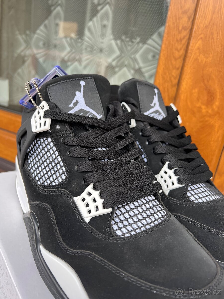 Jordan 4 Retro White Thunder - 3