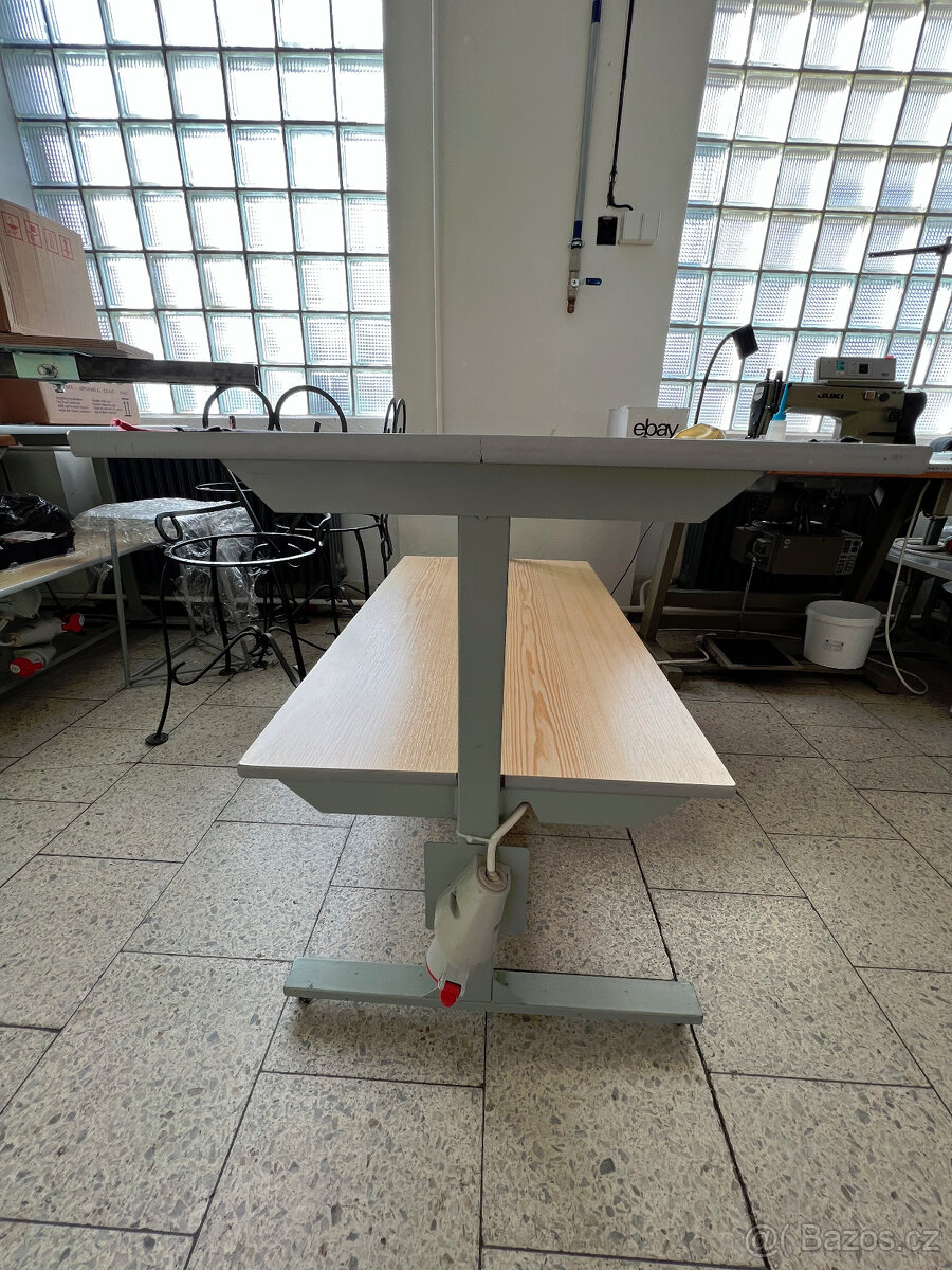 Spojovací stoly k šicím strojům - 3