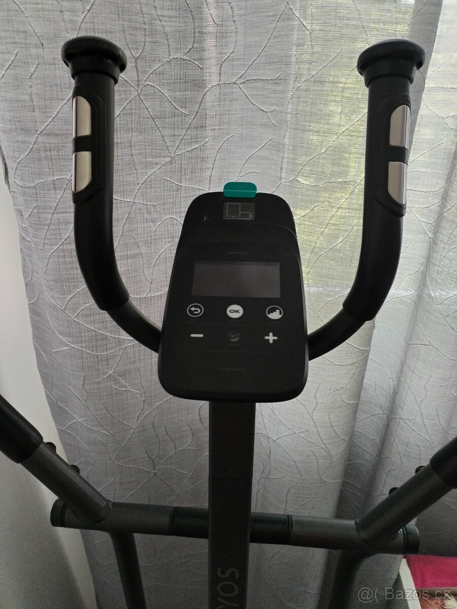 Eliptický trenažér, orbitrek - 3