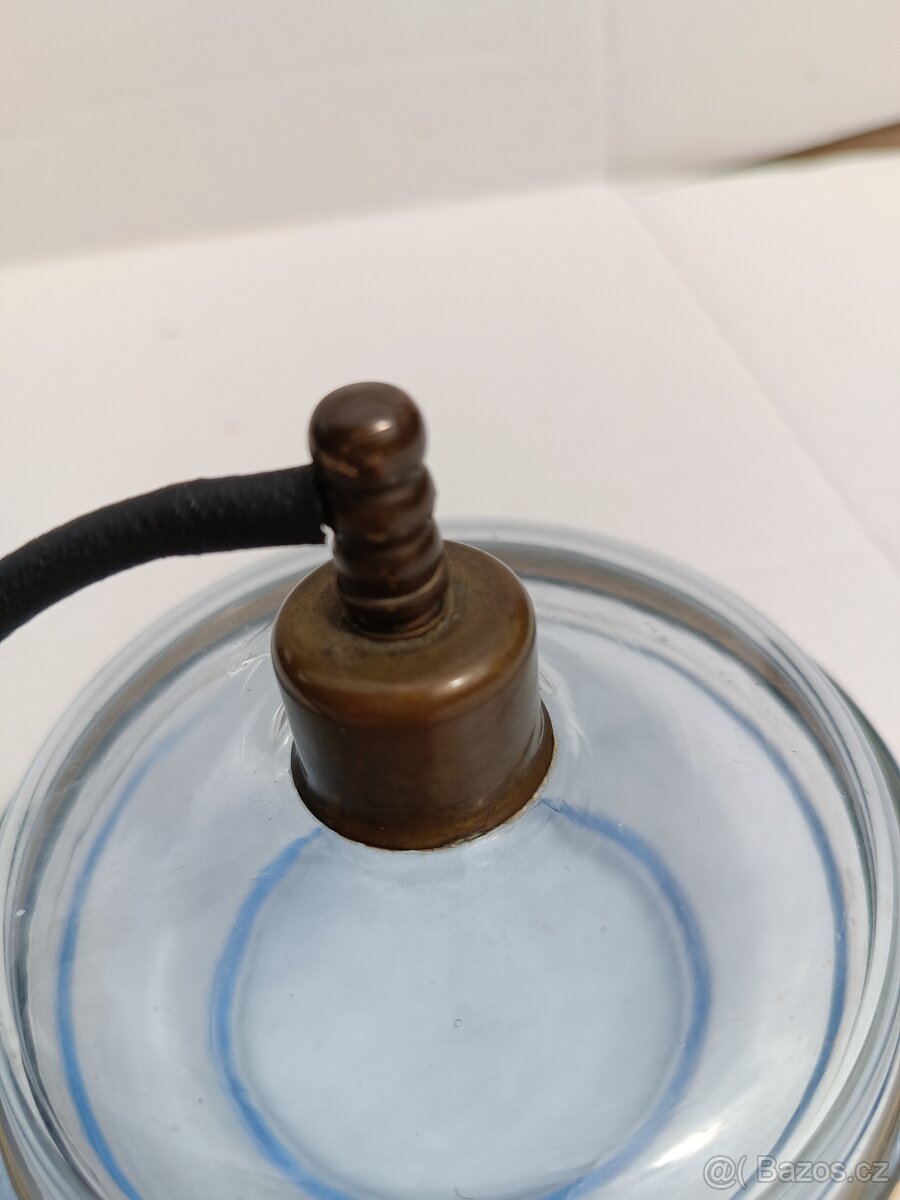 Starožitný flakon na parfémy. - 3