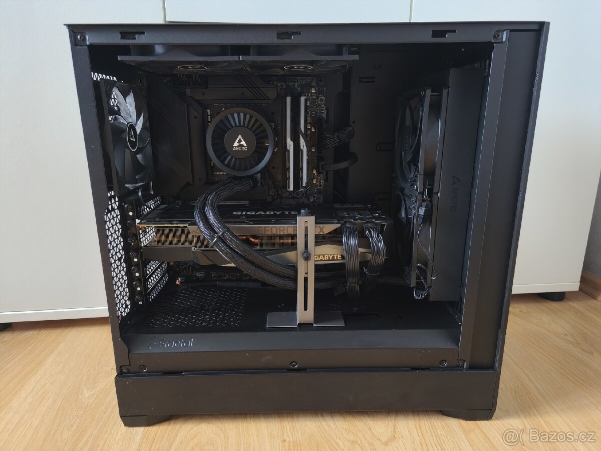 Počítač s RTX 3080, i9 12900 - 3