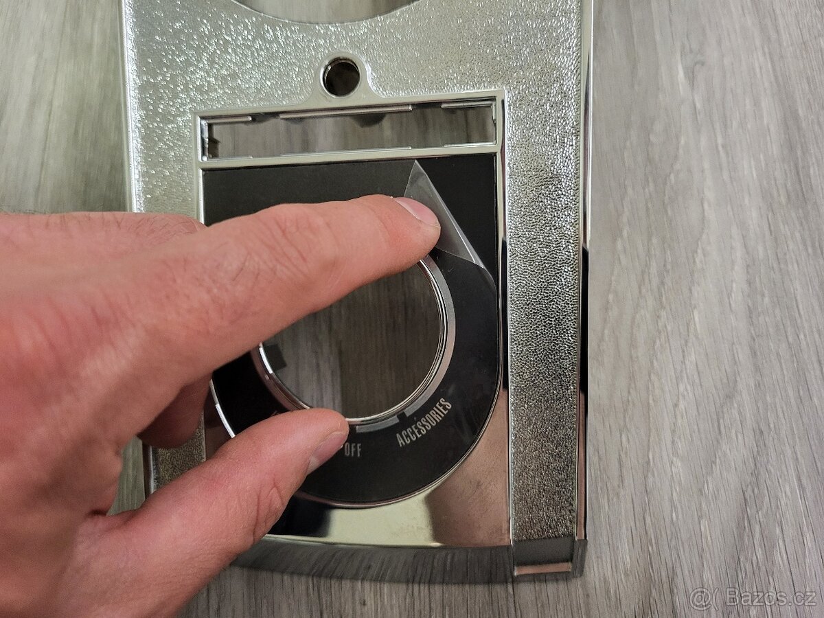 Kryt (sova) na spínačku/přístrojovku na Harley Davidson - 3