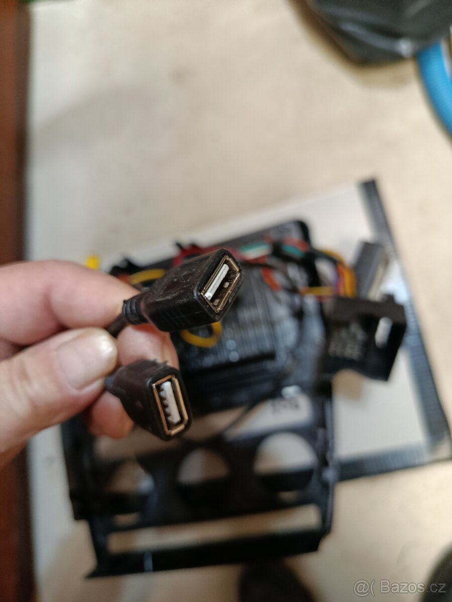 2DIN rádio Škoda Octavia 2 - 3