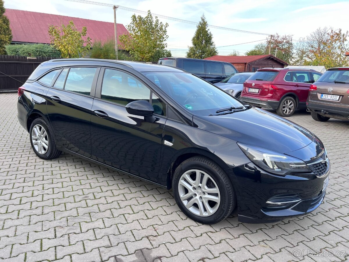 OPEL ASTRA K COMBI /1.5DIESEL/RV:2022 - 3