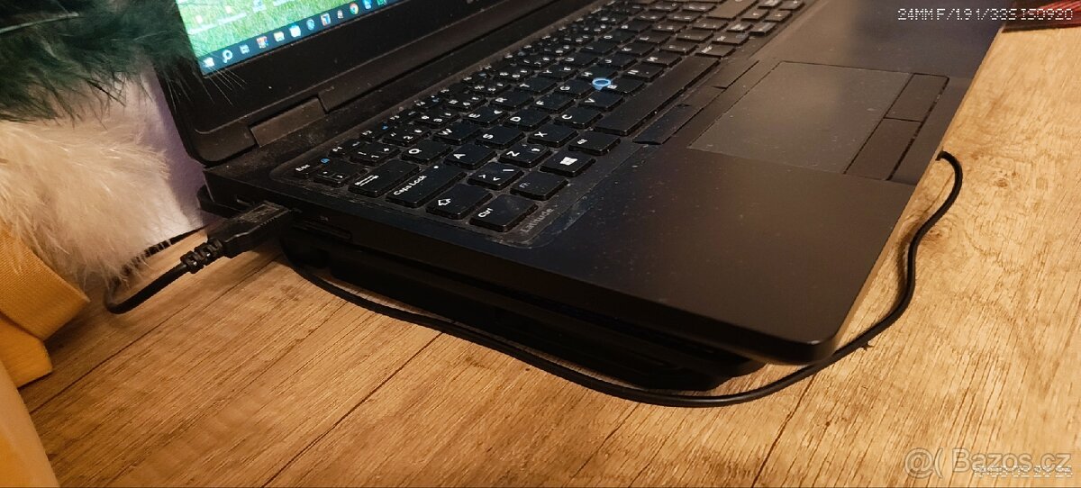 Prodám notebook Dell latitude 5580 specifikace v textu - 3