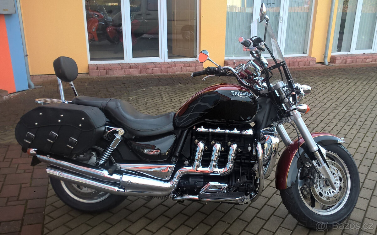 Triumph Rocket III Classic - 3