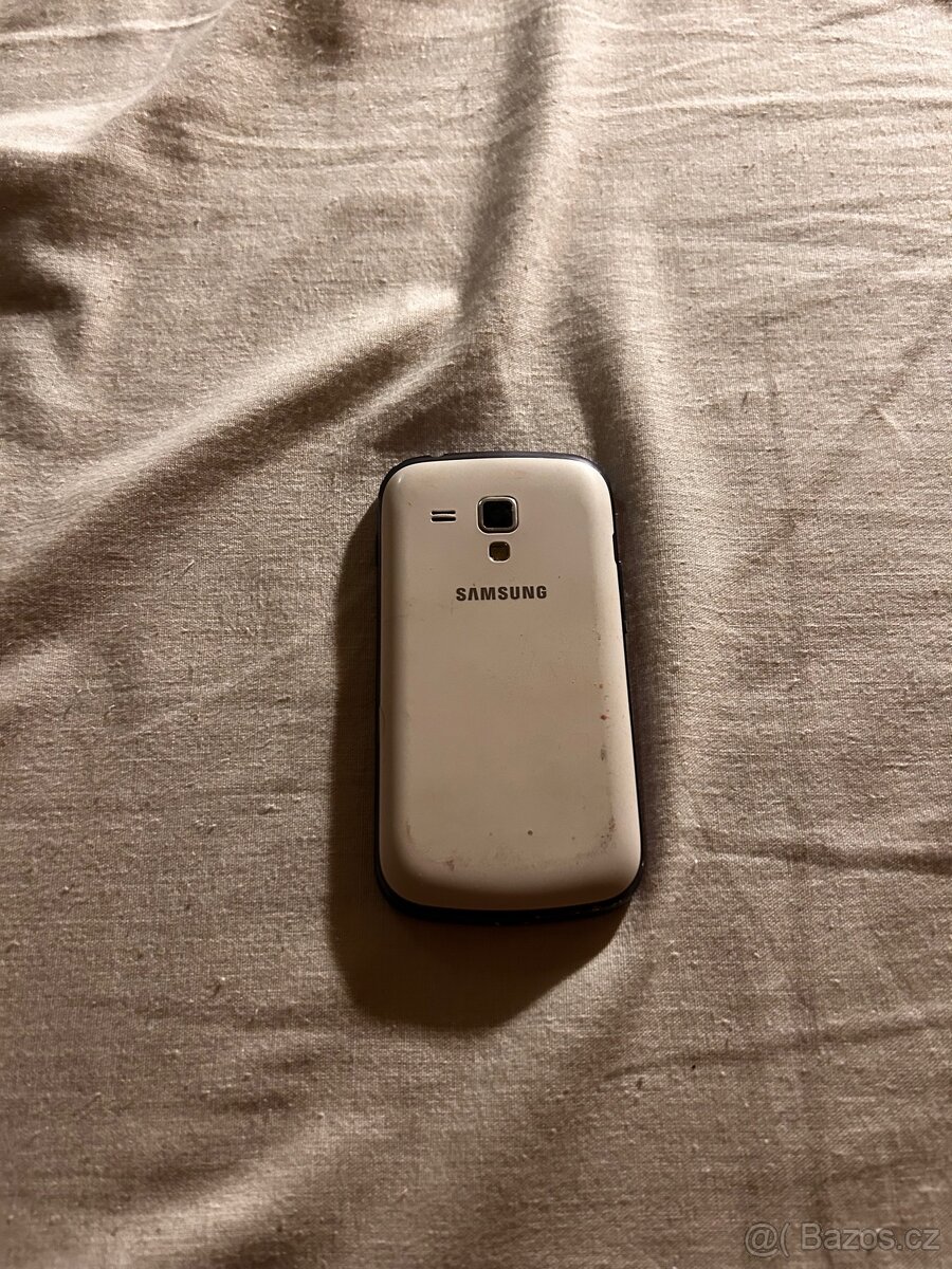 Sada Vintage Telefonů - 3