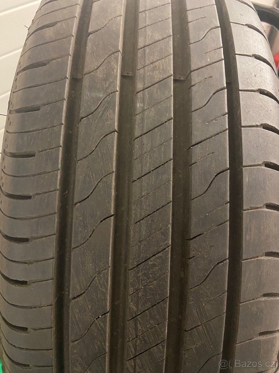 Letní pneu GoodYear 215/65 R16 - 3
