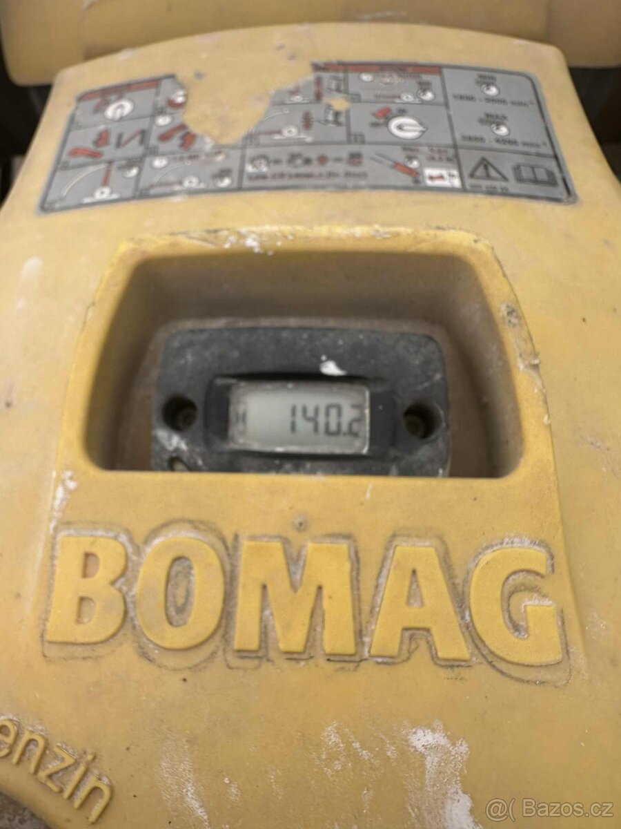 Vibrační pěch BOMAG 65 Hmotnost 68 kg - 3