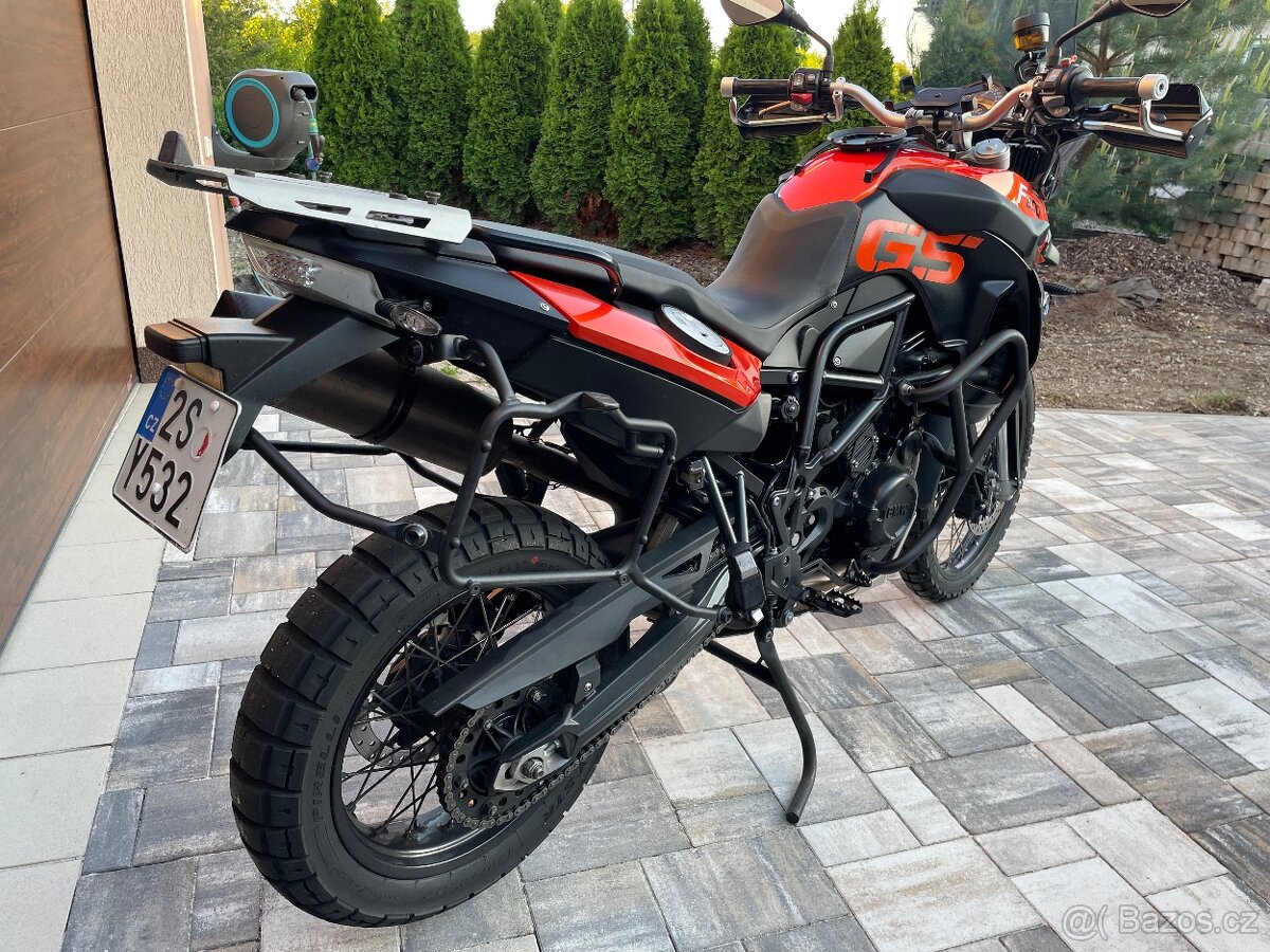 BMW F800 GS 2011, zánovní stav