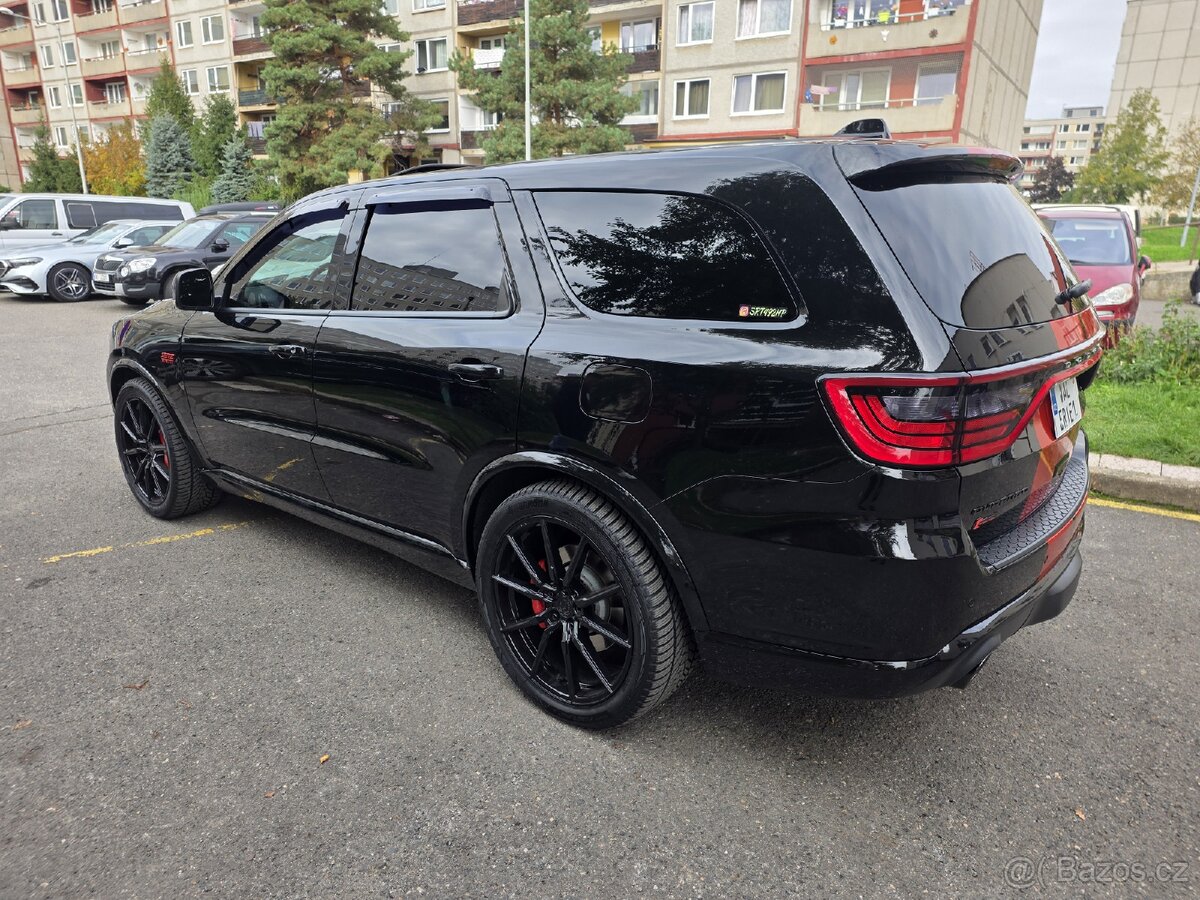 Dodge Durango 6.4 SRT UVEDENÁ CENA BEZ DPH