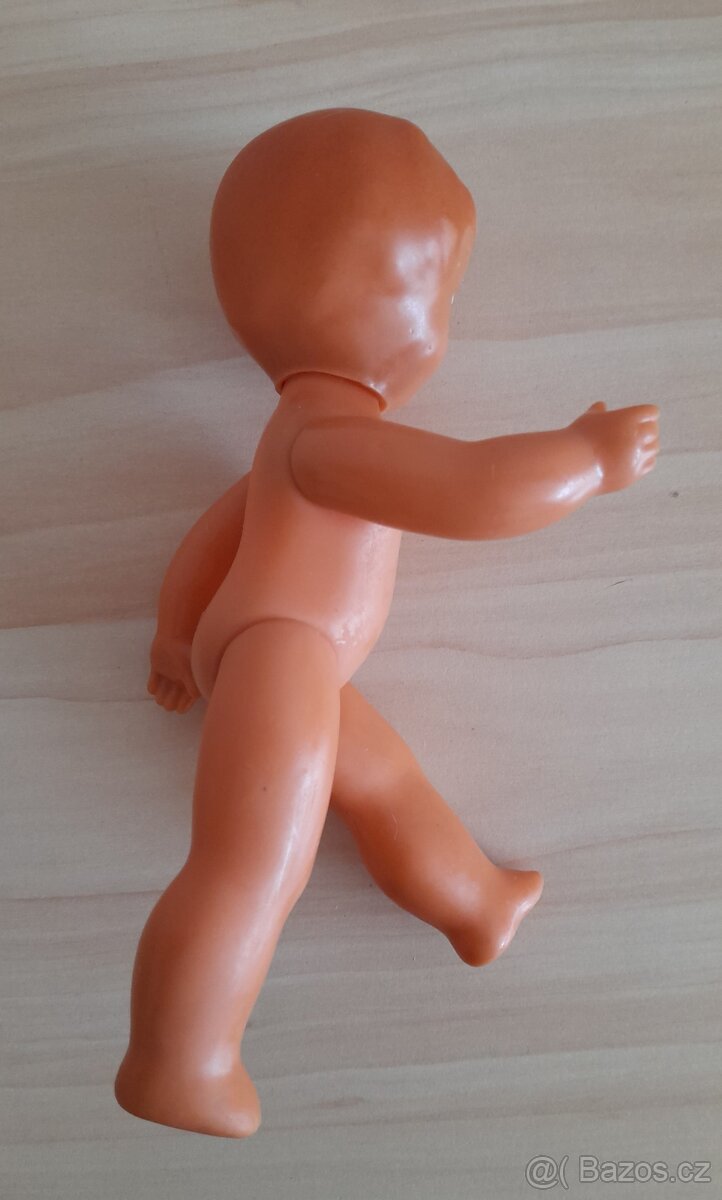 Retro panenka Adélka Gumotex - L. Niklová - 3