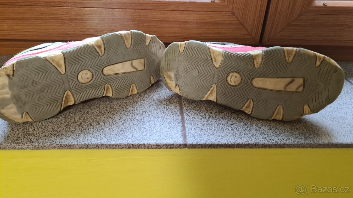 Tenisky/botasky/ vel.35,36,33 - 3