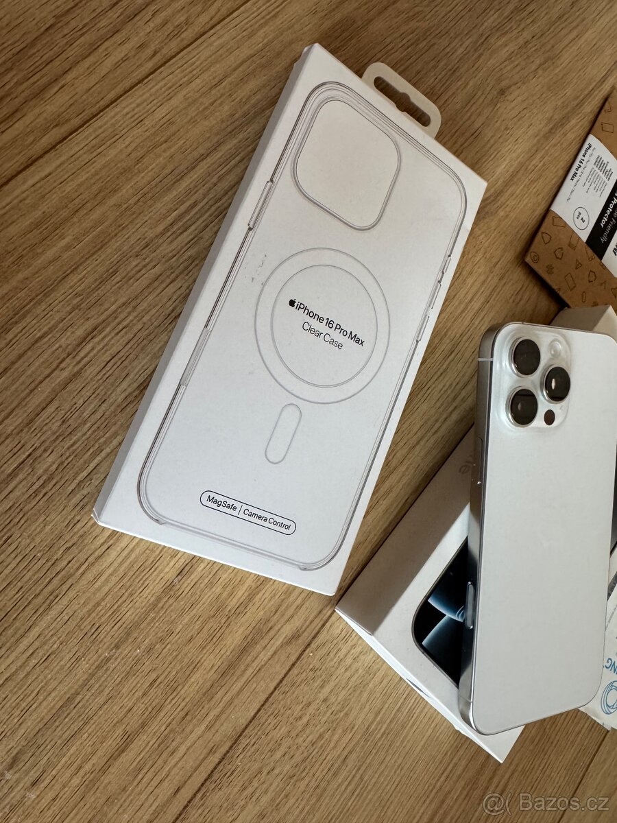 iPhone 16 Pro Max kupovaný v iStyle 06/25 - 3