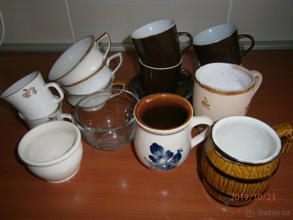 Hrnky různé - 3