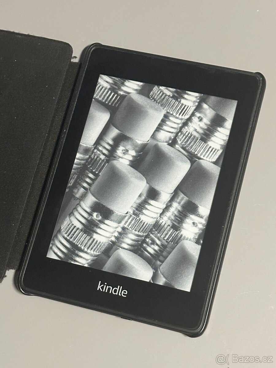 Amazon Kindle Paperwhite 10. gen čtečka knih 8GB + obal - 3