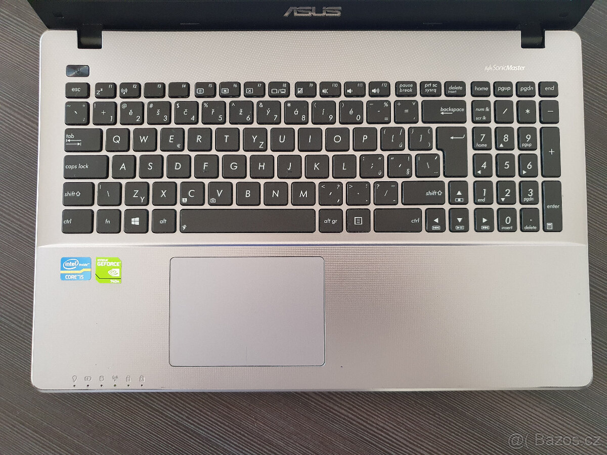 Asus notebook - 3