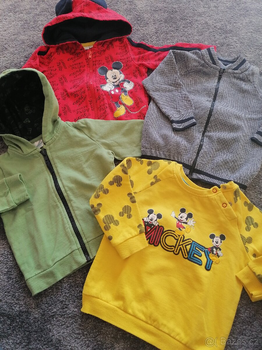 Chlapecký komplet 6-12m - 3