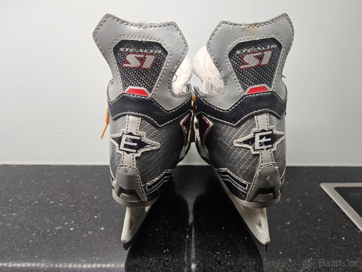 Chlapecké brusle vel.33 - 3