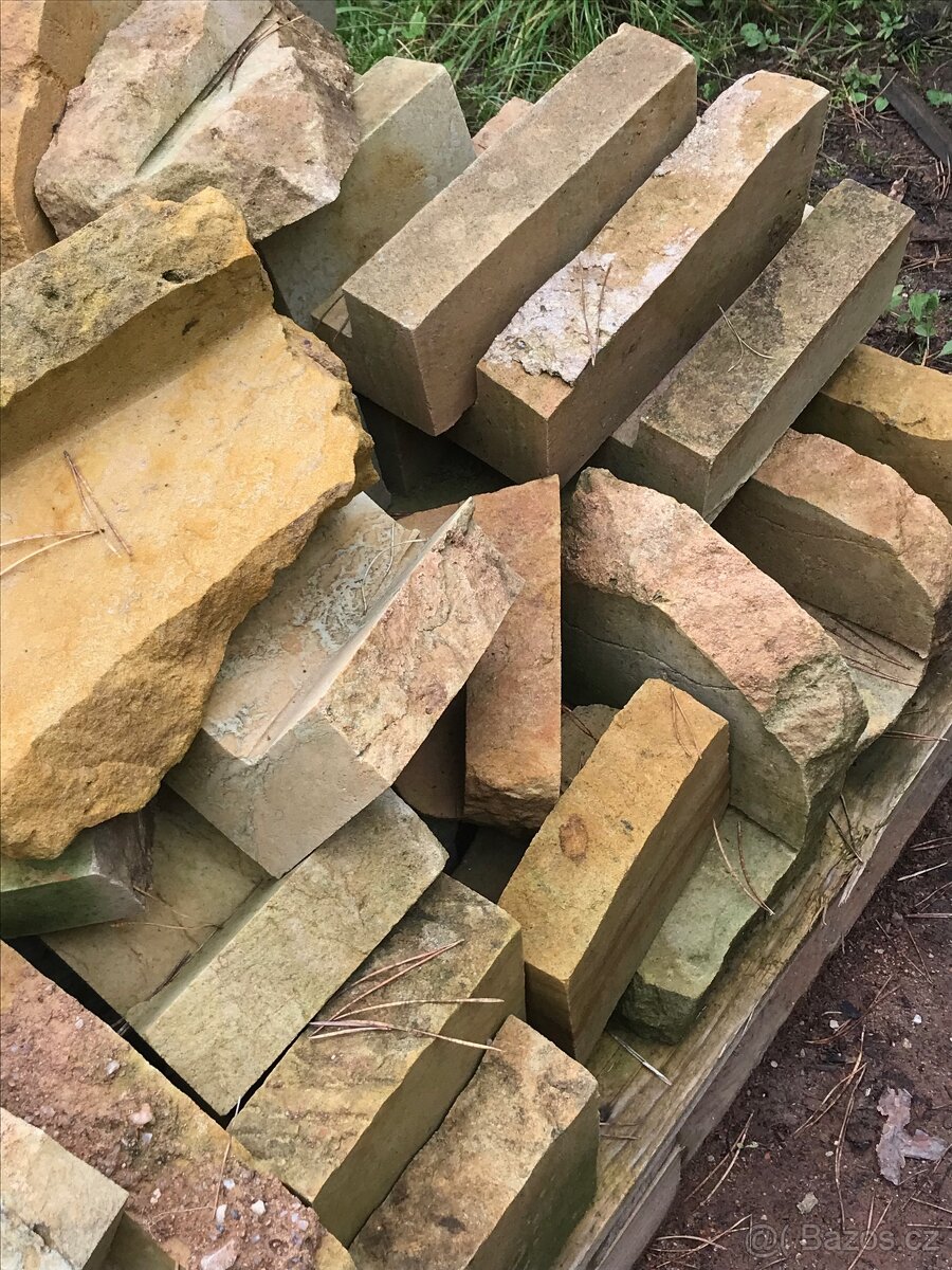 pískovcové kameny - rohy - 3