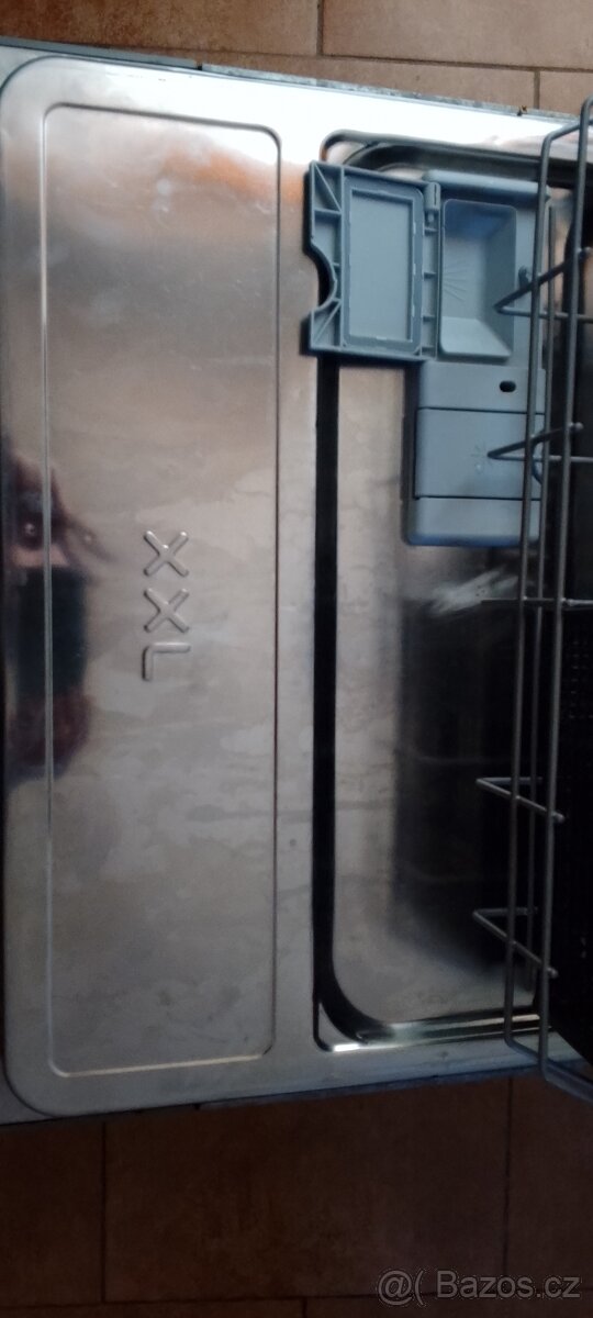 Vestavná myčka 60cm - 3