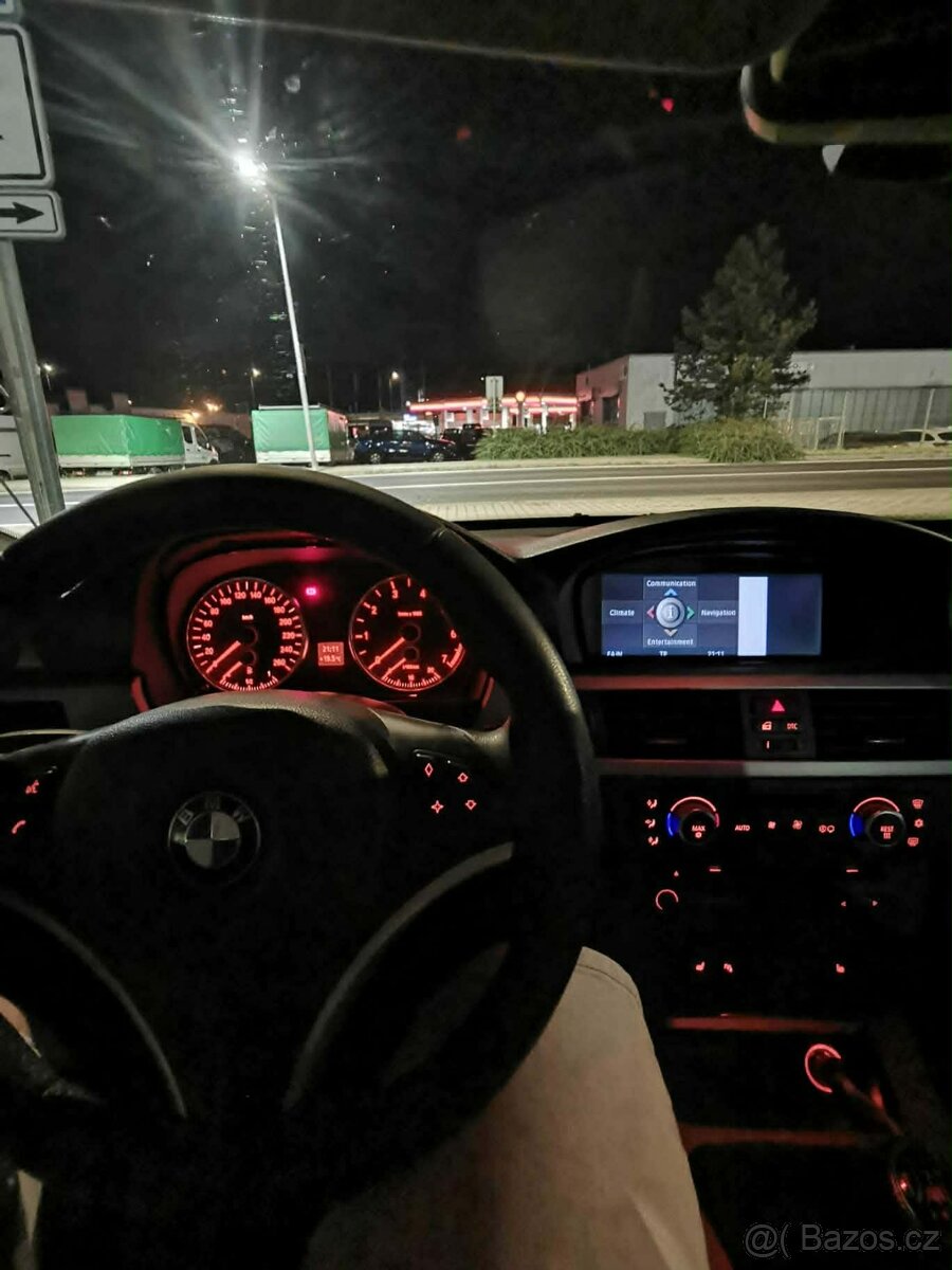 Bmw e91 320i - 3