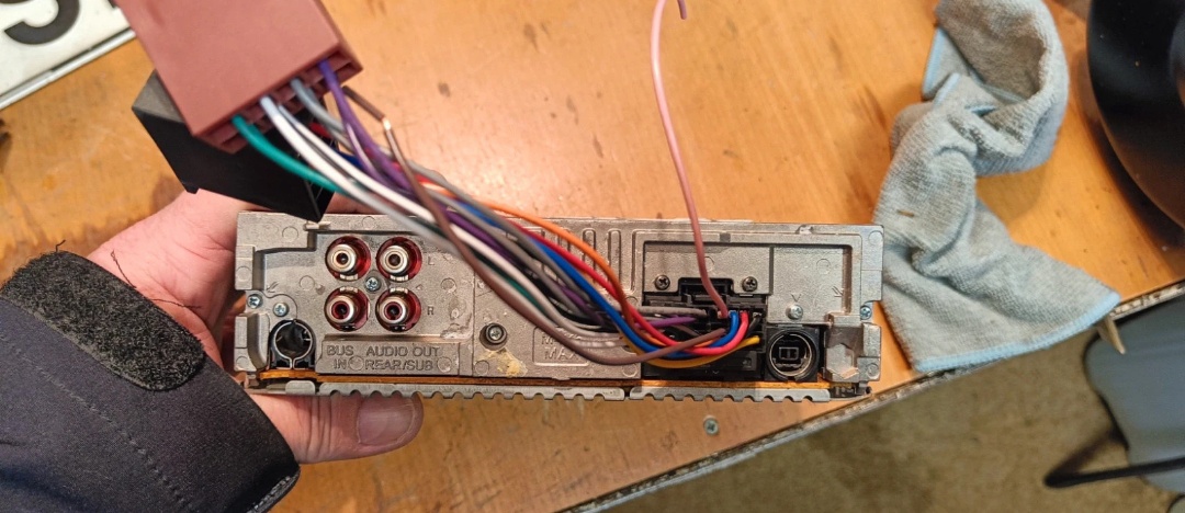 Autorádio SONY CDX - 3