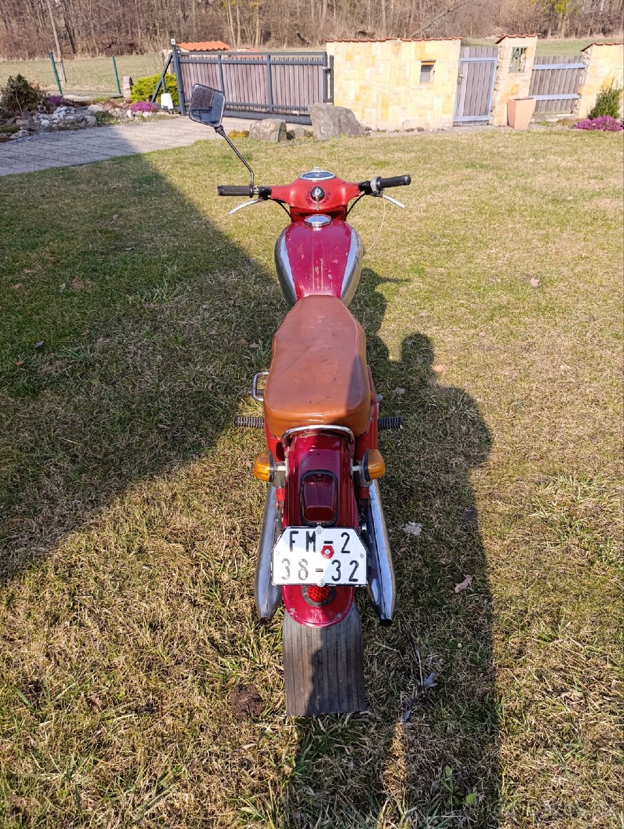 Jawa 250 - 3