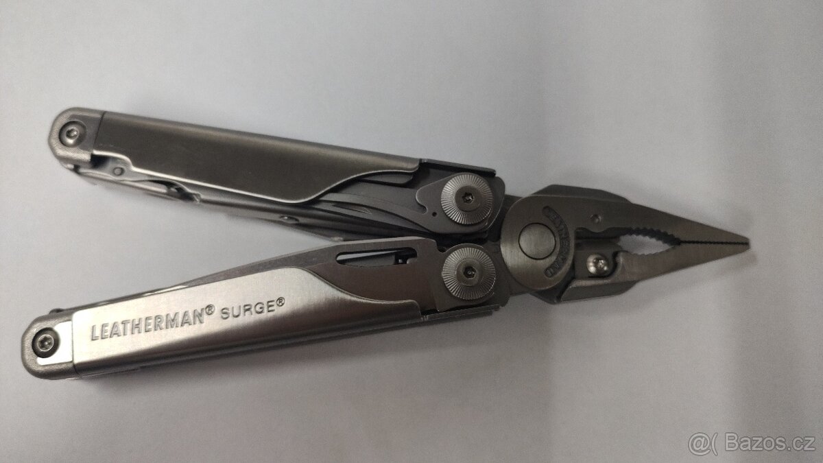 Leatherman Surge - 3