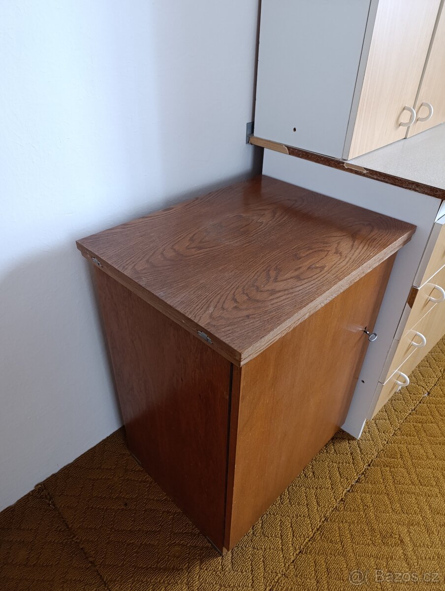 Šicí stroj Veritas - 3