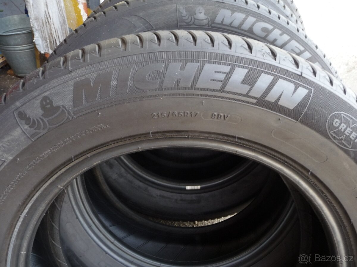 Letní pneu. MICHELIN PRIMACY 3 - 215/65/17 - 3