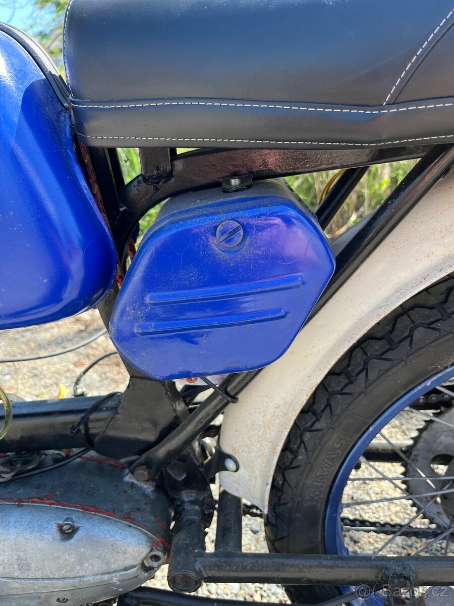 jawa mustang 23 - 3