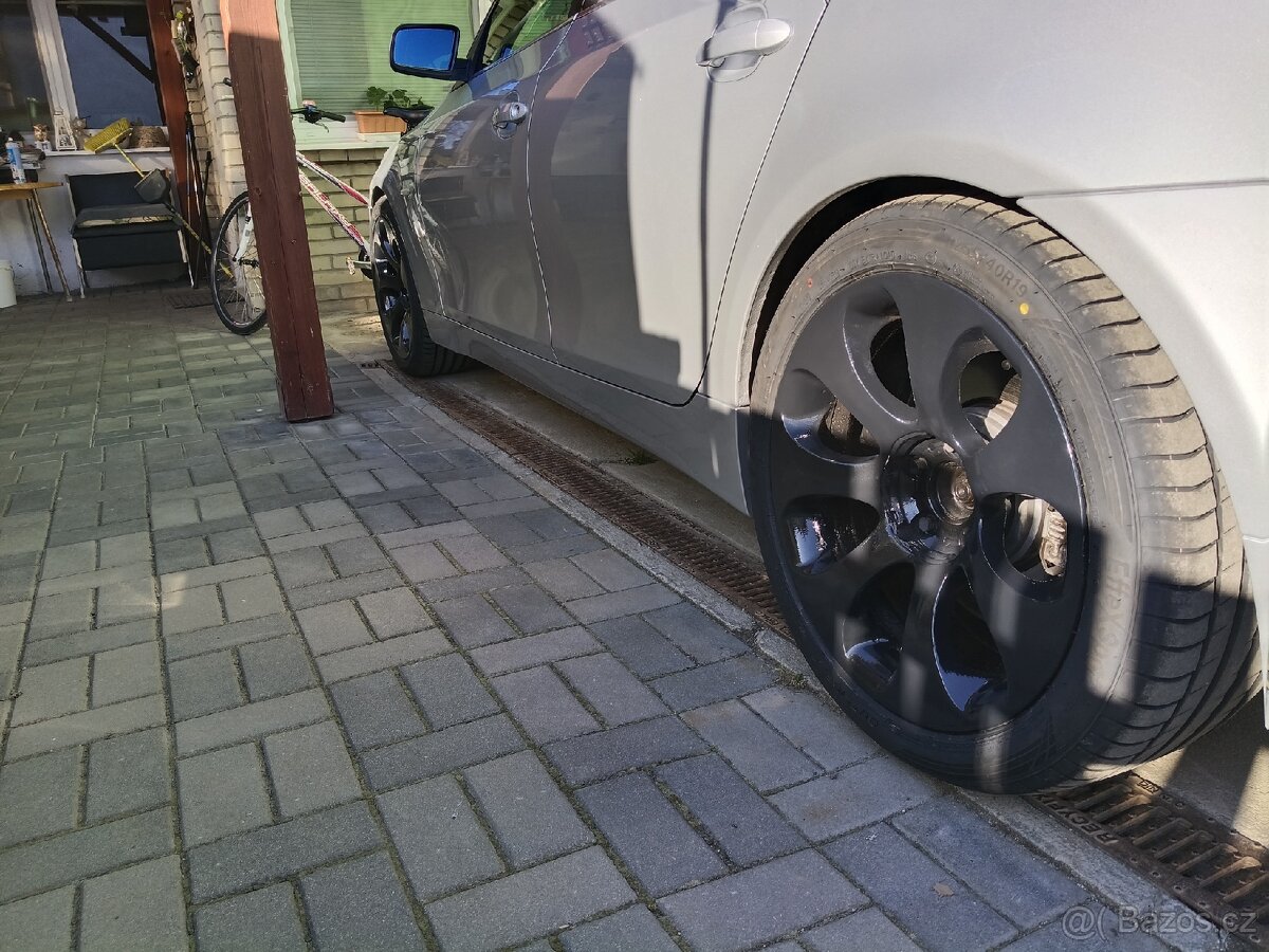Kola BMW Styling 121 R19 - 3