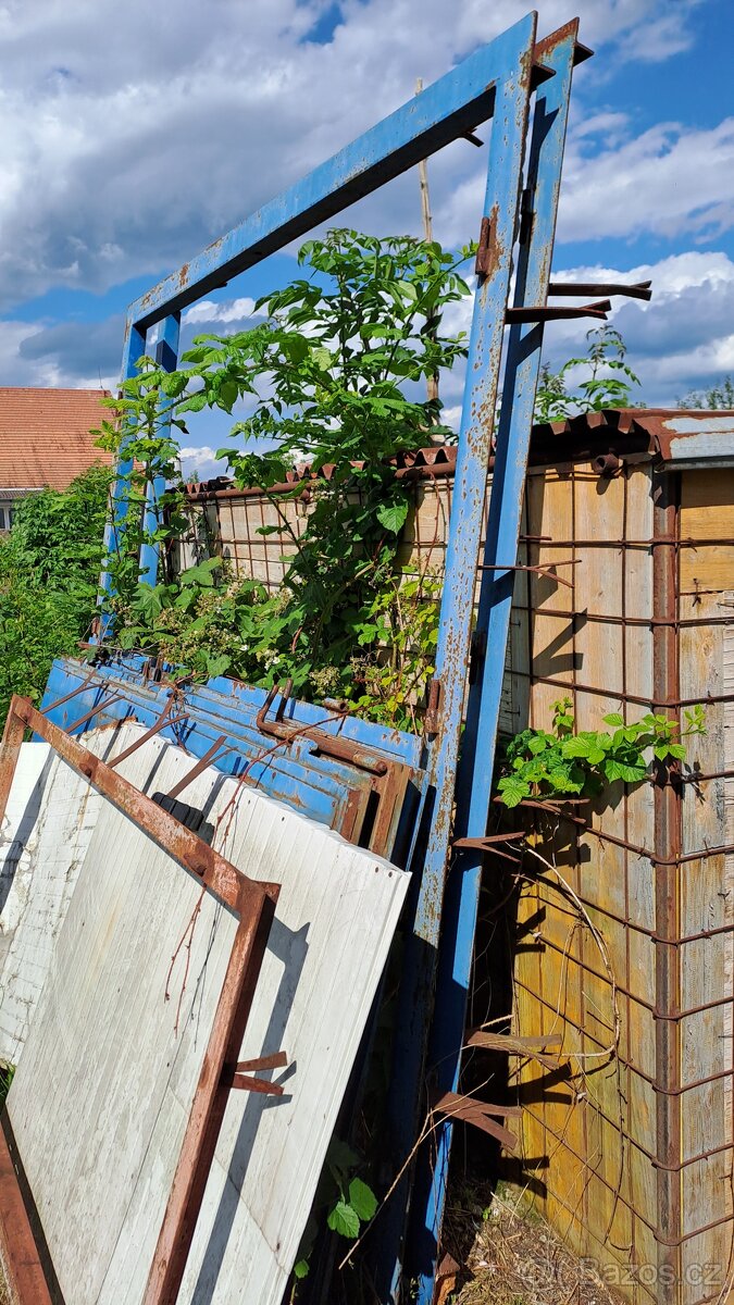 plechové vrata s rámem, zateplená - 3