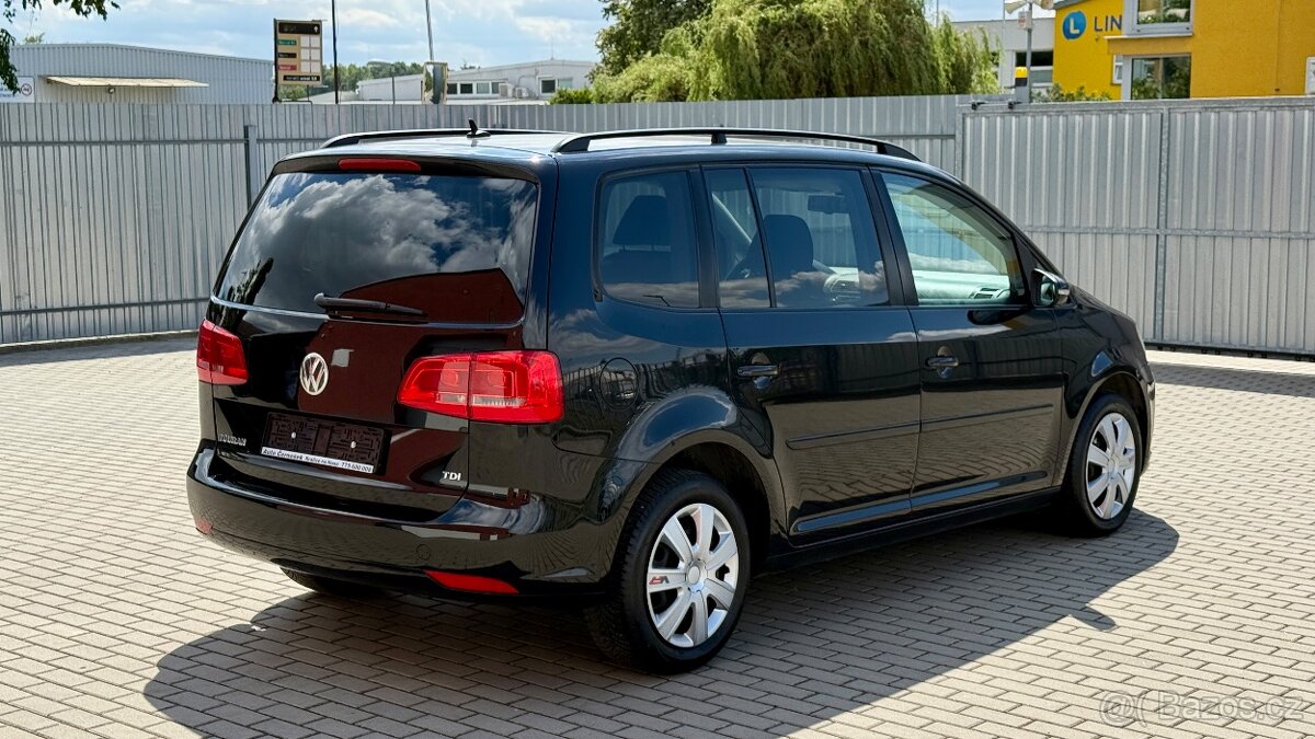 Volkswagen Touran //1.6TDi//77kW//COMFORT//7MÍST//1MAJ// - 3