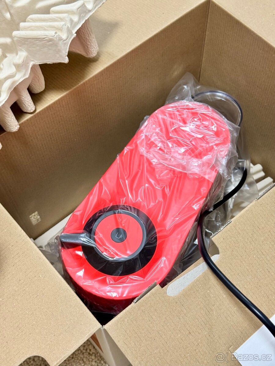 Vertuo Pop - červený (Nový, záruka do 19.09.2028) - 3