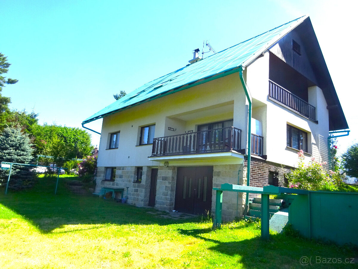 Prodej rodinného domu a stavebních pozemků v Zásadě - 3