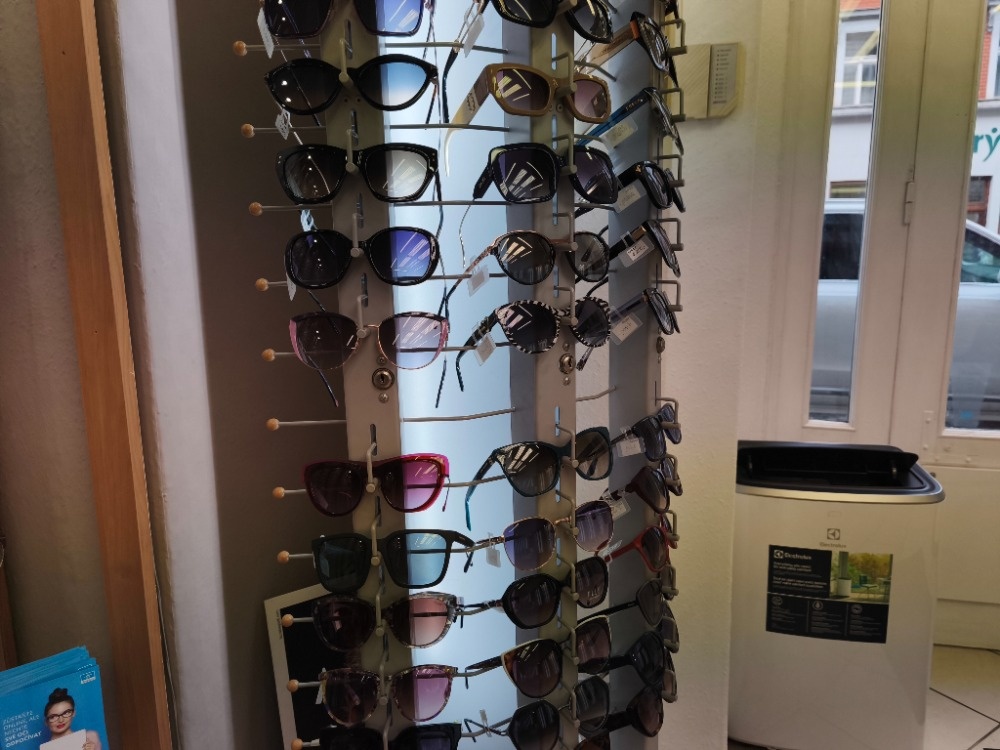 Trojitý stojan na obruby - 3