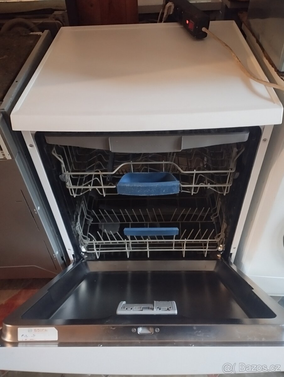 Volně stojící myčka Bosch - 3