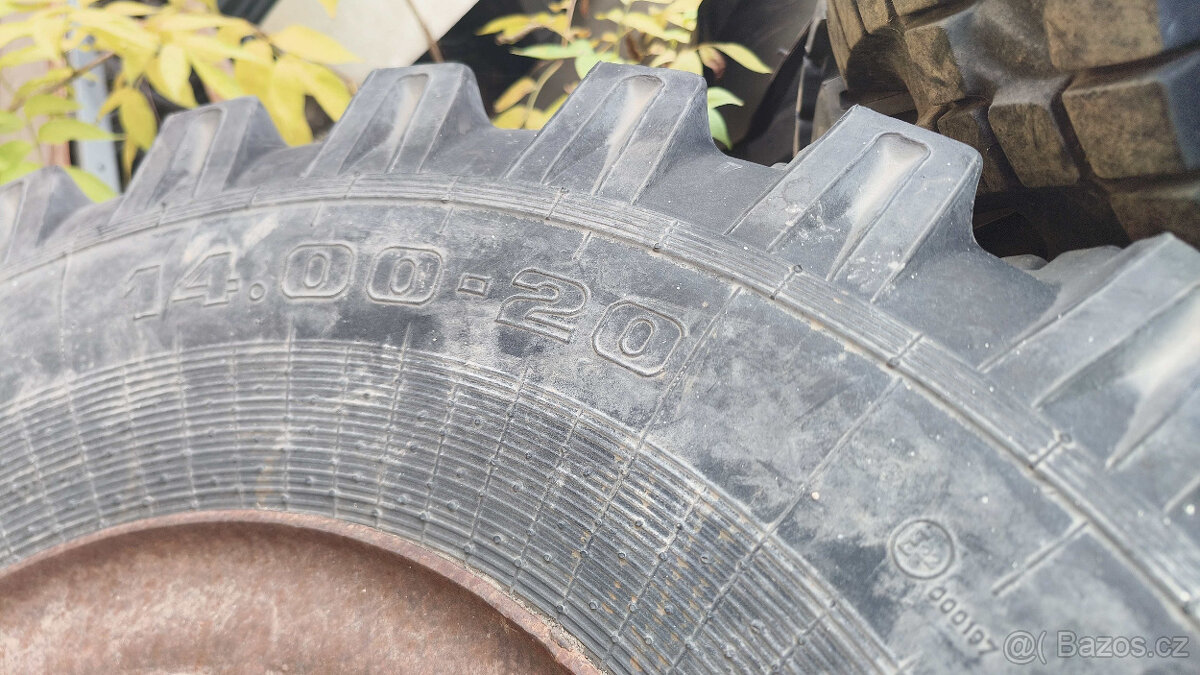 Pneumatiky Ural 14.00-20 - 3