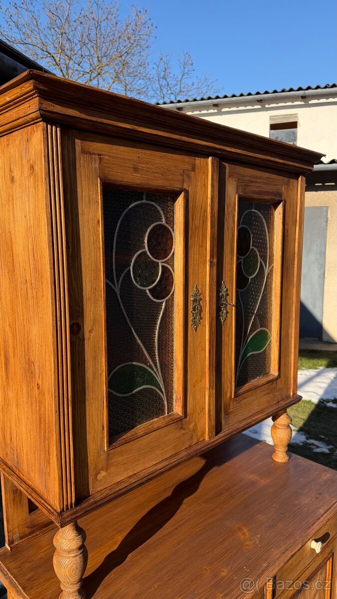 Kredenc, sekretář, příborník - 3