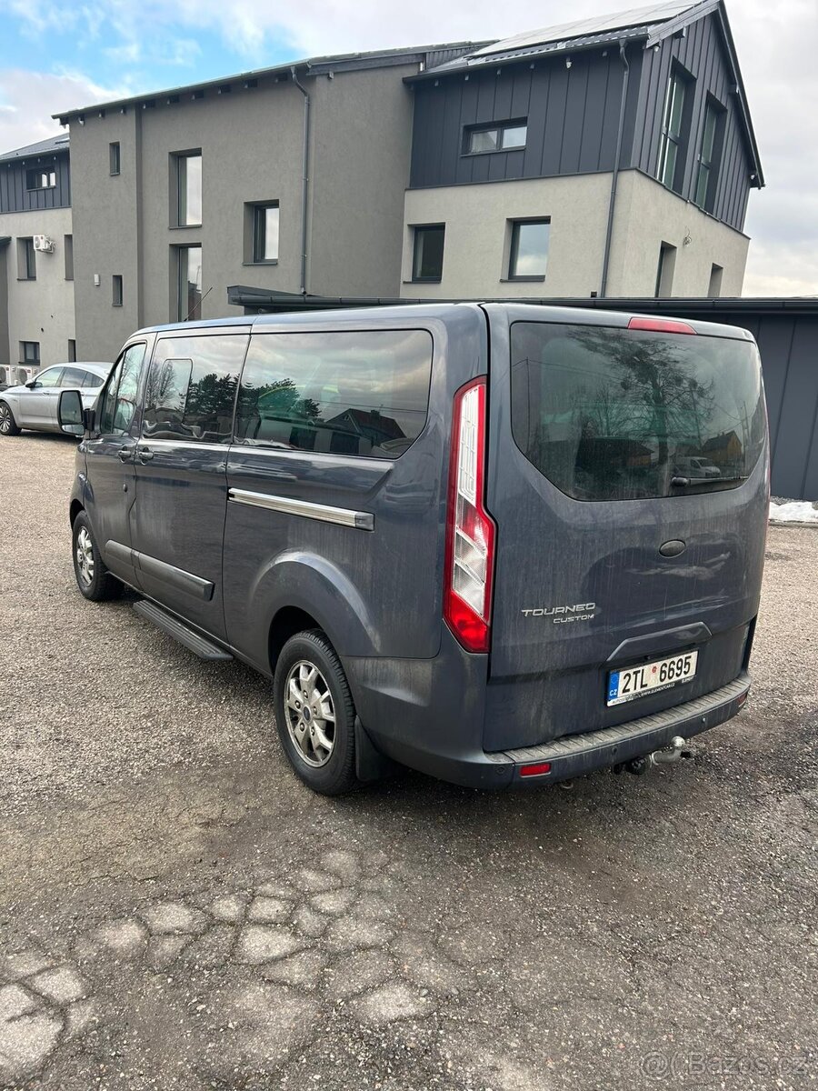 Ford Transit Tourneo Custom 8 míst L2H1 - 3